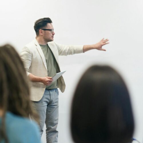 Devenir formateur en institut de formation paramédicale
