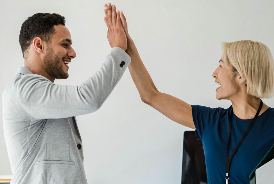 Communication-relation-ecoute-Conflit-gestion de l'agressivité-CNV- communication-Ethique-empathie-Génération-Posture-Evaluation-Accompagnement-formation-Hôpital-établissement de santé-Altéforma - Qualiopi